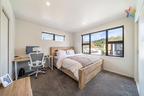 Photo of property in 5/240 Stokes Valley Road, Stokes Valley, Lower Hutt, 5019