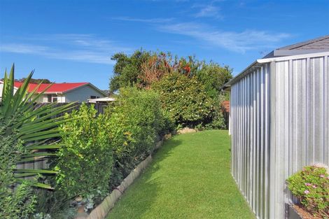 Photo of property in 3/66 Kawaha Point Road, Kawaha Point, Rotorua, 3010