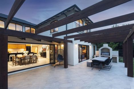 Photo of property in 12 Taunton Green, Papanui, Christchurch, 8052