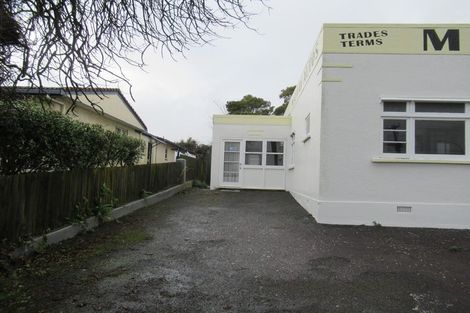 Photo of property in 362 Oxford Street, Levin, 5510