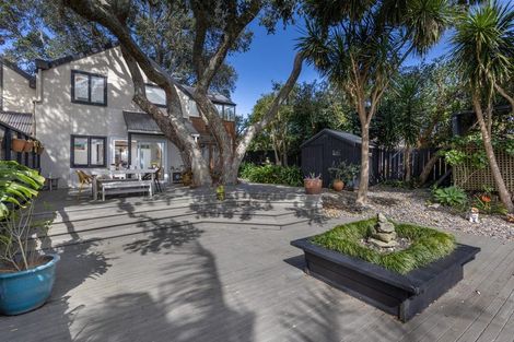 Photo of property in 1/7a Seaside Avenue, Waterview, Auckland, 1026