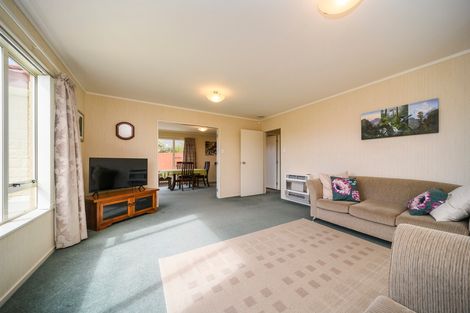 Photo of property in 22 Meridian Grove, Kelvin Grove, Palmerston North, 4414