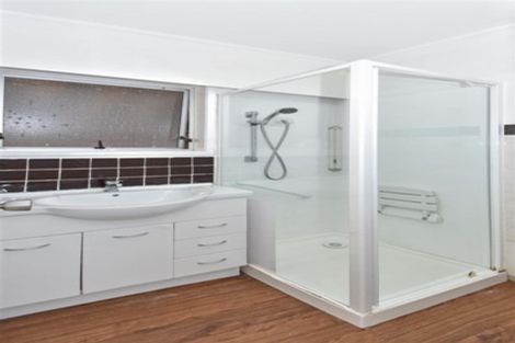 Photo of property in 1/29 Lane Road, Weymouth, Auckland, 2103