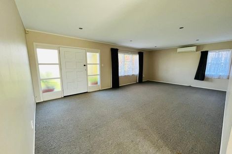 Photo of property in 20 Rice Crescent, Papakura, 2110