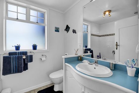 Photo of property in 53 Fantham Street, Hawera, 4610