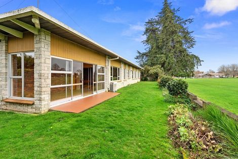 Photo of property in 34 Kensington Place, Fairfield, Hamilton, 3214