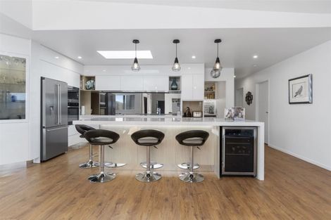 Photo of property in 33 Coast Boulevard, Papamoa Beach, Papamoa, 3118