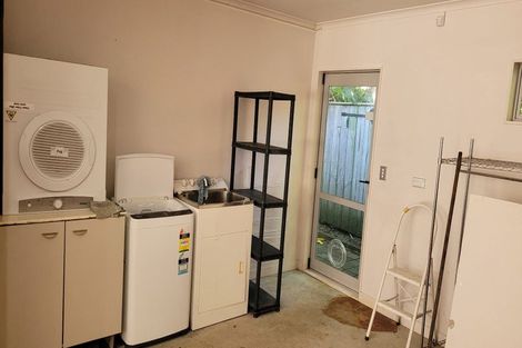 Photo of property in 7b Lunn Avenue, Mount Wellington, Auckland, 1072