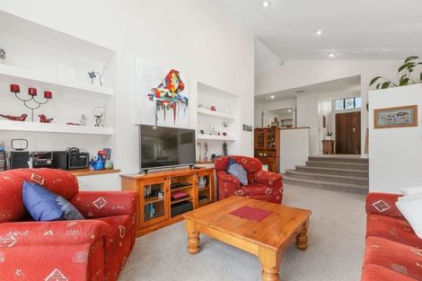 Photo of property in 80 Landing Drive, Albany, Auckland, 0632