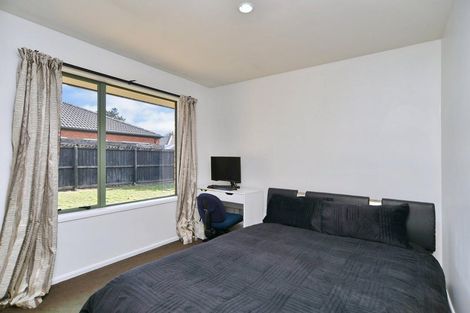 Photo of property in 1 Sandholm Close, North New Brighton, Christchurch, 8083