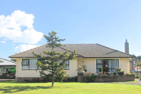 Photo of property in 8 Wilsher Crescent, Henderson, Auckland, 0612