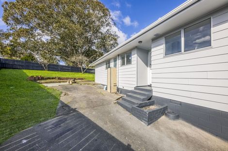 Photo of property in 20 Frobisher Way, Clendon Park, Auckland, 2103