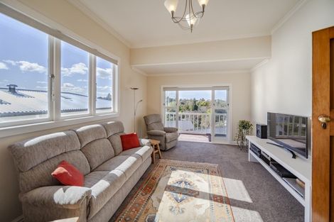 Photo of property in 3 Kavanagh Road, Hospital Hill, Napier, 4110