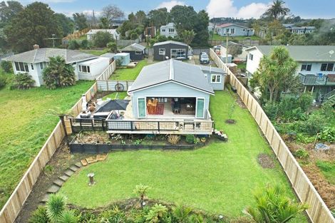 Photo of property in 50 Ronald Avenue, Glenbrook, Waiuku, 2681