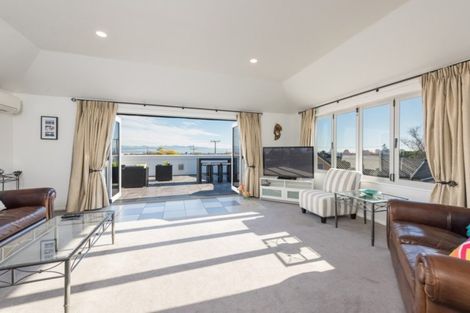 Photo of property in 2e Clairmont Heights, Stoke, Nelson, 7011