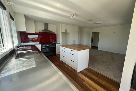 Photo of property in 21 Kereru Street, Waikanae, 5036