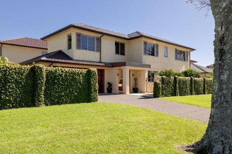 Photo of property in 19 Edgecumbe Road, Tauranga, 3110