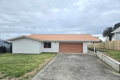 Photo of property in 72 Town Point Road, Maketu, Te Puke, 3189