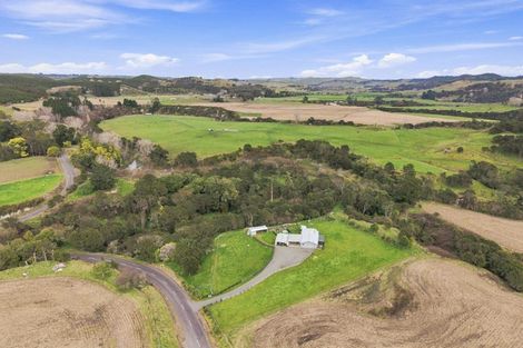 Photo of property in 1597 Turakina Valley Road, Marton, Whanganui, 4581