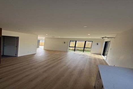 Photo of property in 44b Orams Road, Hillpark, Auckland, 2102