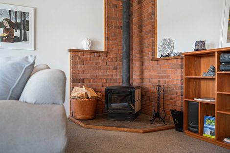 Photo of property in 100 Tobie Place, Whangamata, 3620