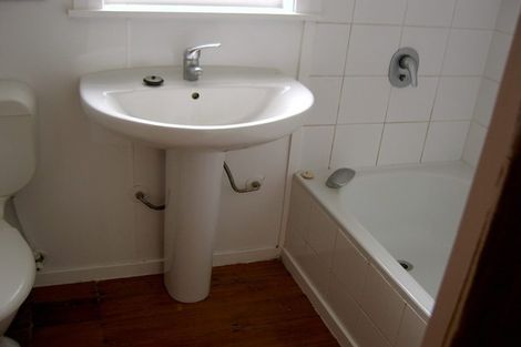 Photo of property in 57 Simla Crescent, Khandallah, Wellington, 6035