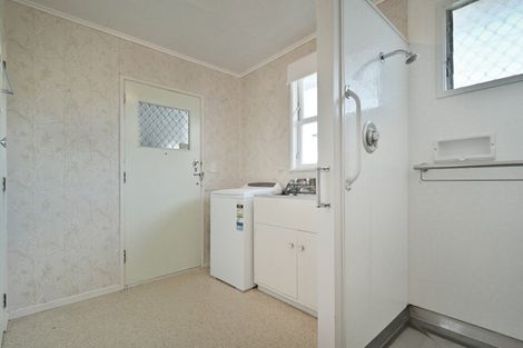 Photo of property in 612 Ballantyne Street, Frimley, Hastings, 4120