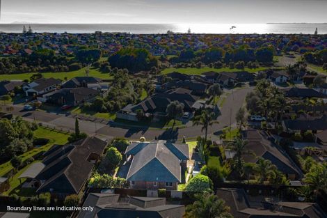 Photo of property in 19 Carrington Drive, Papamoa Beach, Papamoa, 3118