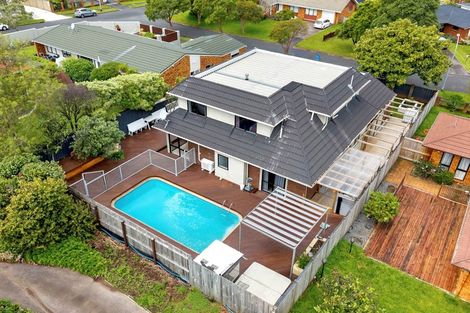 Photo of property in 3 Mimosa Place, Half Moon Bay, Auckland, 2012