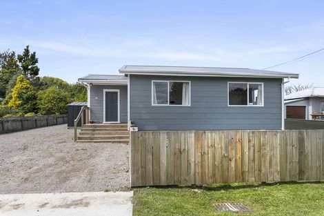 Photo of property in 8 Charles Road, Hannahs Bay, Rotorua, 3010