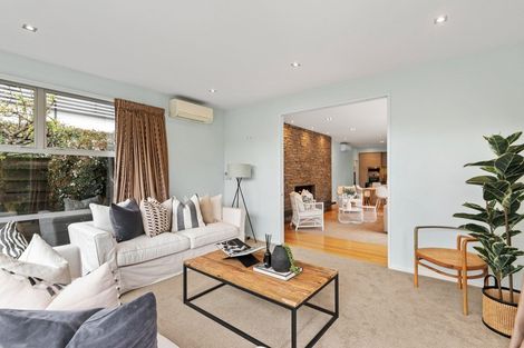 Photo of property in 22 Halton Street, Strowan, Christchurch, 8052