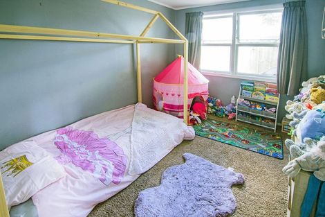 Photo of property in 63 River Road, Masterton, 5810