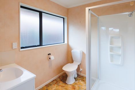 Photo of property in 1 Alpine Grove, Kelvin Grove, Palmerston North, 4414