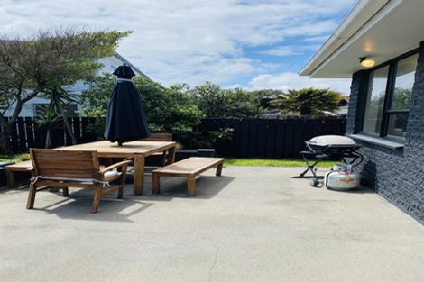 Photo of property in 191 Manly Street, Paraparaumu Beach, Paraparaumu, 5032