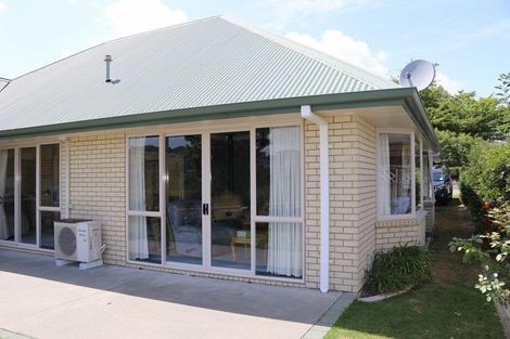 Photo of property in 61 Athfield Drive, Bethlehem, Tauranga, 3110