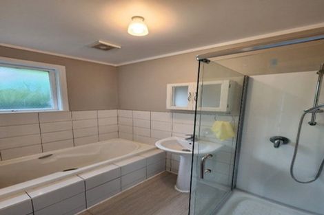 Photo of property in 11 Eastburn Street, Papakura, 2110