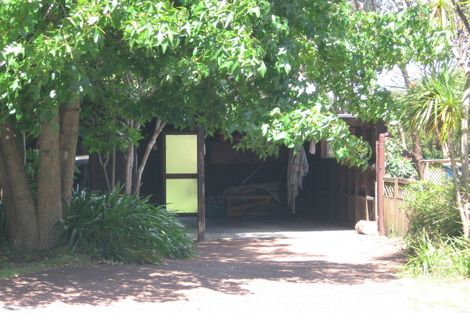 Photo of property in 36 Noeleen Street, Glenfield, Auckland, 0629