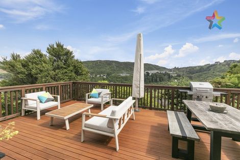 Photo of property in 17 Kingsley Street, Stokes Valley, Lower Hutt, 5019