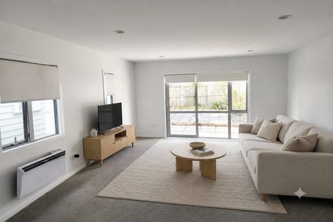 Photo of property in 9/6 John Jennings Drive, Oteha, Auckland, 0632