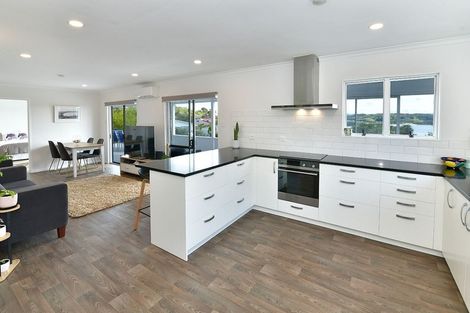 Photo of property in 3 Fidelis Avenue, Snells Beach, 0920