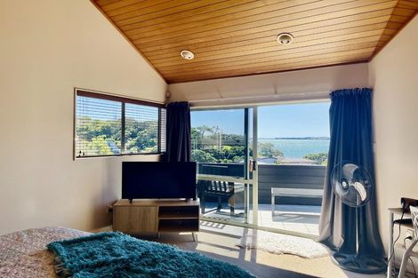 Photo of property in 166a Mellons Road, Mellons Bay, Auckland, 2014