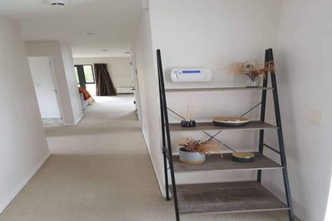 Photo of property in 136b Stokes Valley Road, Stokes Valley, Lower Hutt, 5019