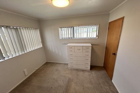 Photo of property in 58 Carnoustie Drive, Wattle Downs, Auckland, 2103