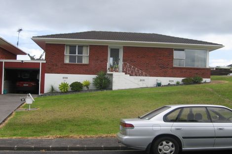 Photo of property in 2/1a Margaret Place, Milford, Auckland, 0620