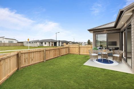 Photo of property in 3 Matikao Way, Pukekohe, 2120