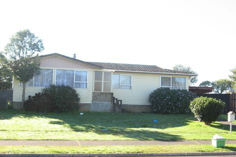 Photo of property in 3 Bedlington Avenue, Manurewa, Auckland, 2102