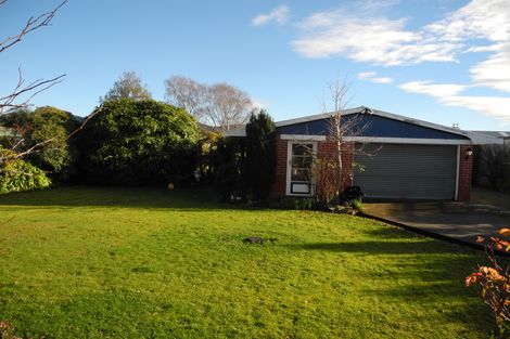 Photo of property in 84 Shearman Street, Waimate, 7924
