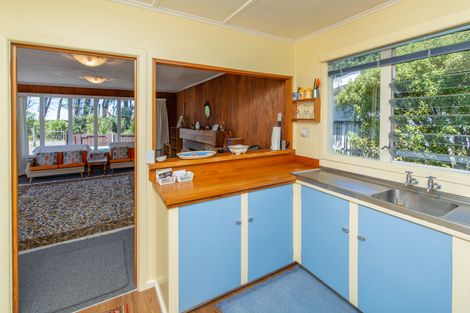 Photo of property in 39 Chamberlain Avenue, Amberley, 7481