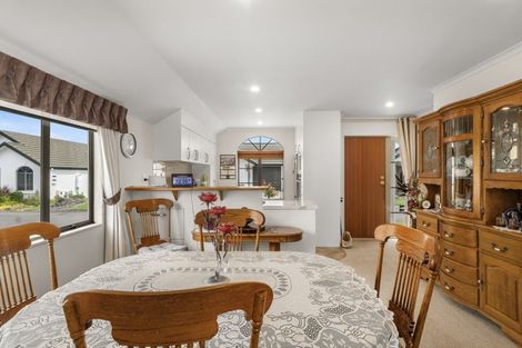 Photo of property in Orange Grove Village, 38/22 Pyes Pa Road, Pyes Pa, Tauranga, 3112