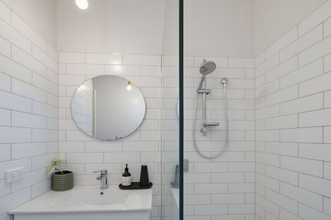 Photo of property in 11 Rutherford Road, Marewa, Napier, 4110